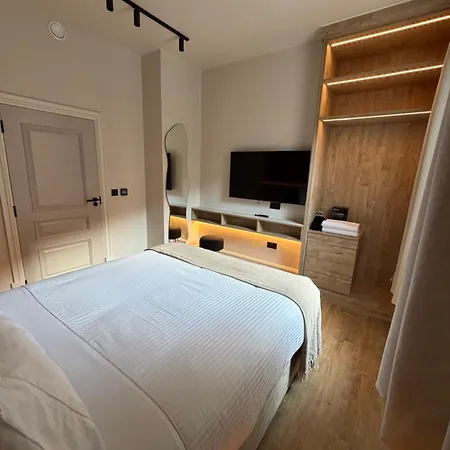 East Parade Collection, Opaz House Flat 3 * Harrogate