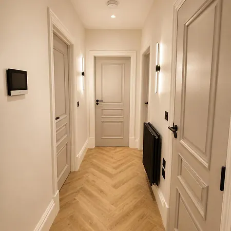 East Parade Collection, Opaz House Flat 3 * Harrogate