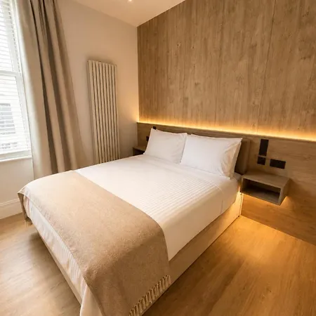 East Parade Collection, Opaz House Flat 3 Apartment *